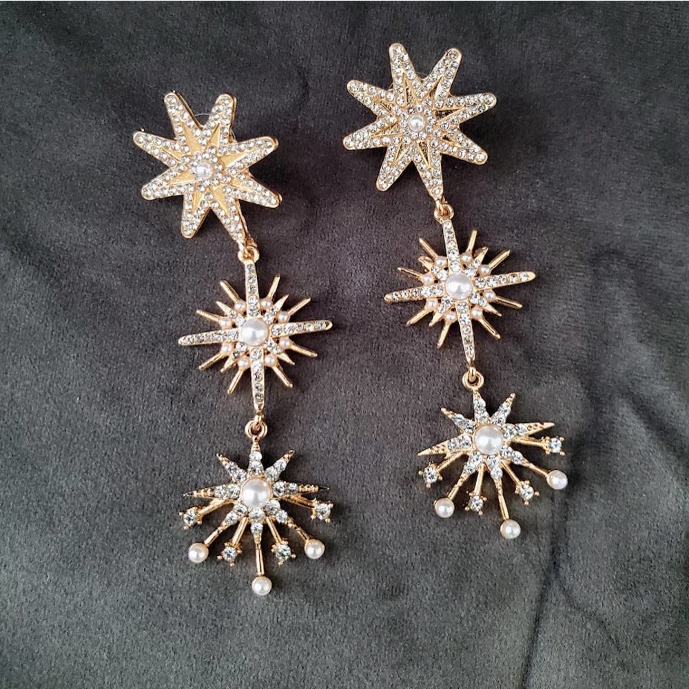 Star Gazer Pearl and Crystal Drop Earrings - Christmas Northstar - Picture 9 of 13